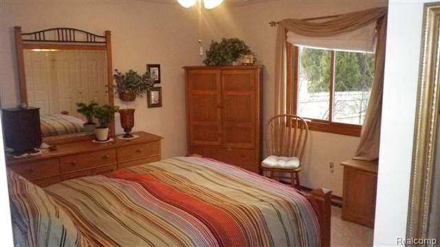 891 Milverton Road Troy, MI 48083 - Photo 14 of 25 14.jpg