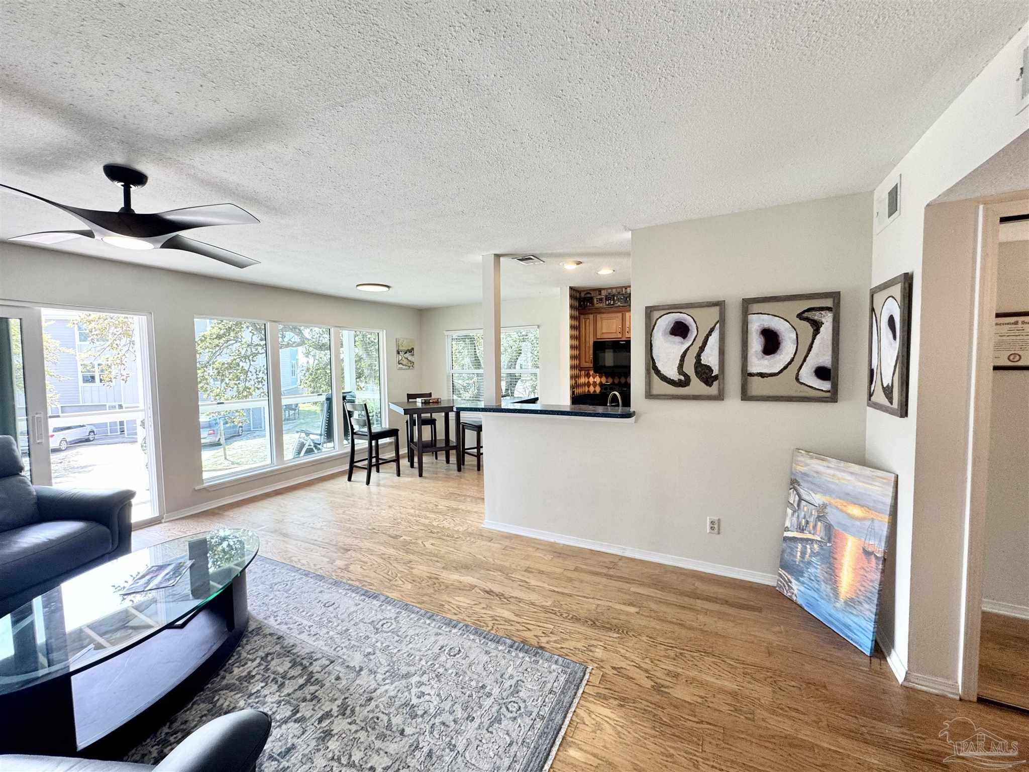 200 Pensacola Beach Road, Unit J2 Gulf Breeze, FL 32561 - Photo 8 of 40
