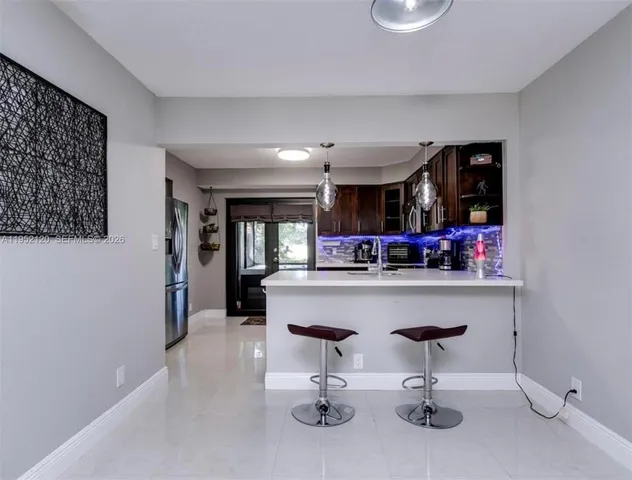 $2,850 | 227 Wimbledon Lakes Drive, Unit 227, Plantation, FL 33324