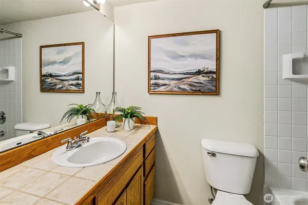 $285,000 | 1009 112th Street Southeast, Unit B203, Everett, WA 98208