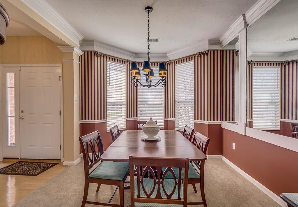 728 Station View Road Knoxville, TN 37919 - Photo 2 of 19 Dining Room