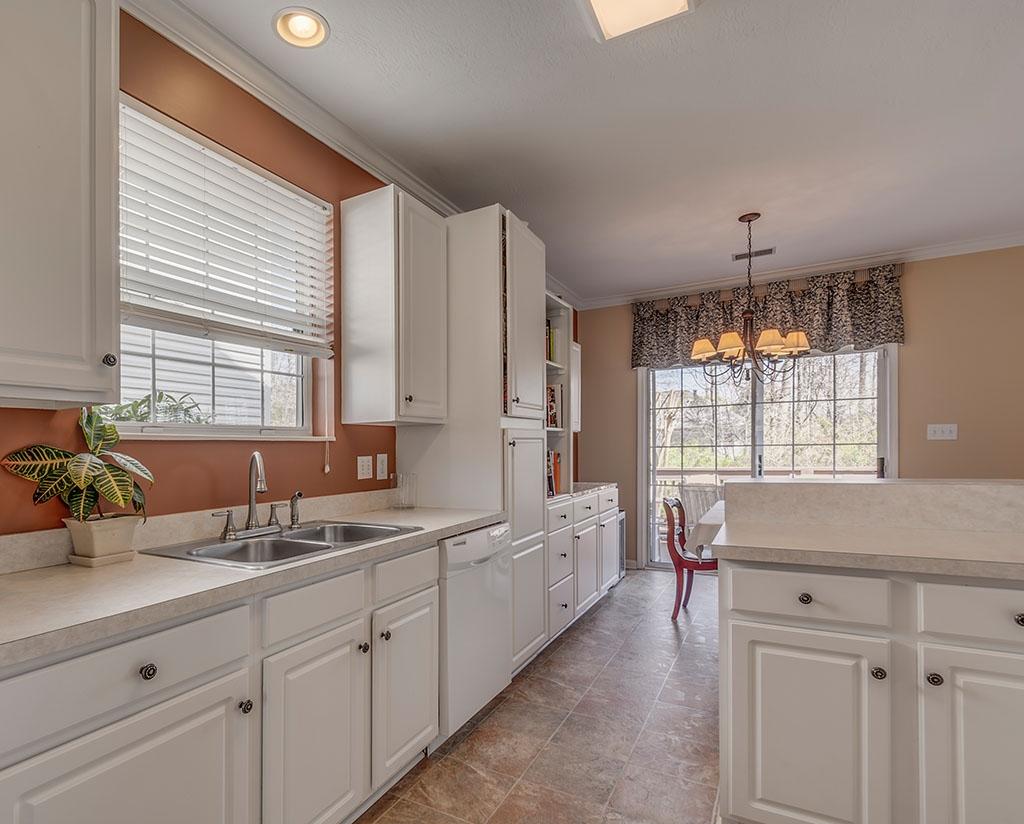 728 Station View Road Knoxville, TN 37919 - Photo 8 of 19 Kitchen 2nd View