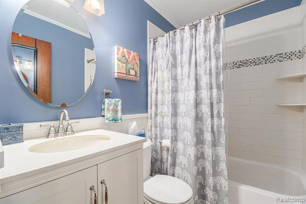156 Stratford Lane Rochester Hills, MI 48309 - Photo 21 of 29