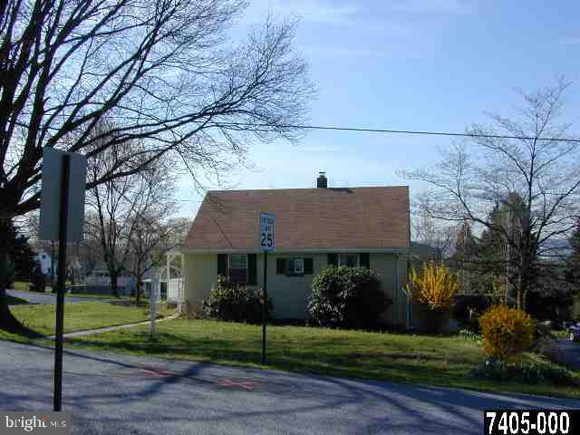 620 Marion Road York, PA 17406 - Photo 1 of 6 Gallery Image 1