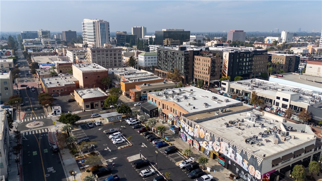 450 East 4th Street, Unit 237 Santa Ana, CA 92701 - Photo 22 of 25 a view of city
