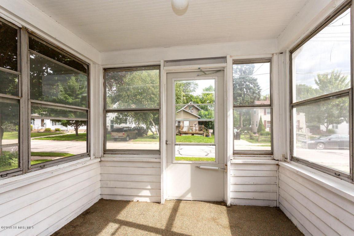 1252 4th Street Northeast Rochester, MN 55906 - Photo 3 of 17 Gallery Image 3