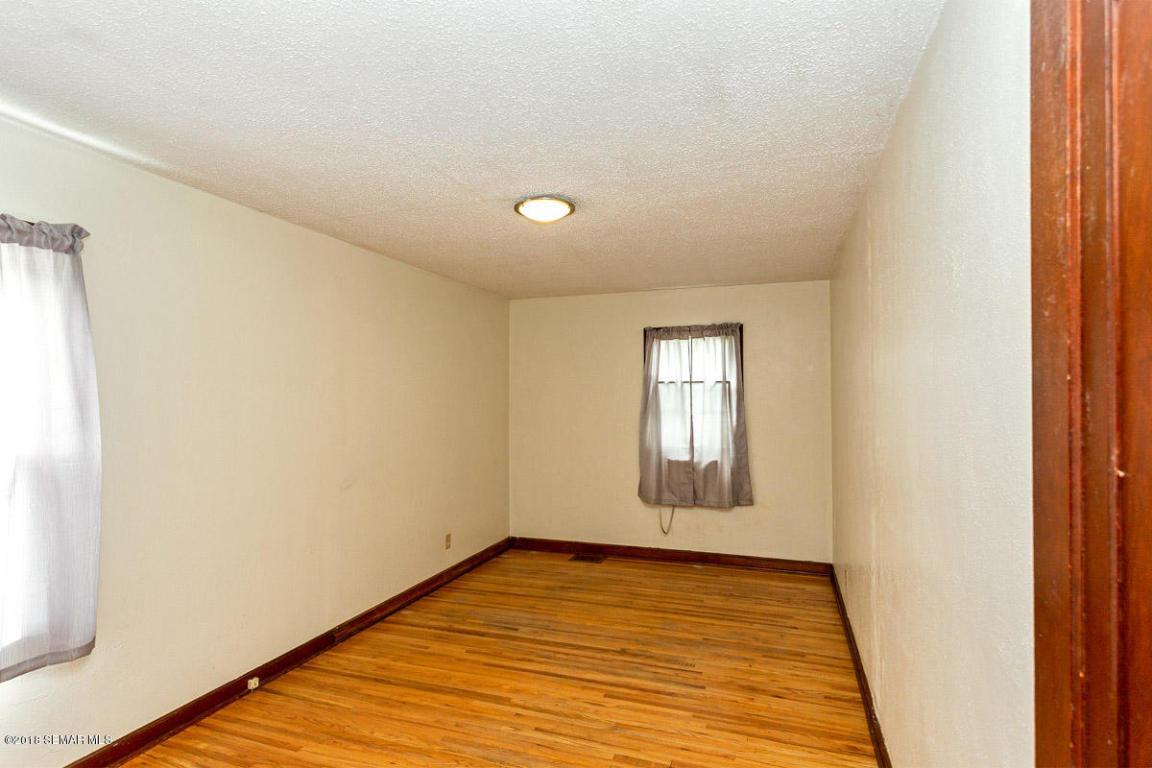 1252 4th Street Northeast Rochester, MN 55906 - Photo 10 of 17 Gallery Image 10