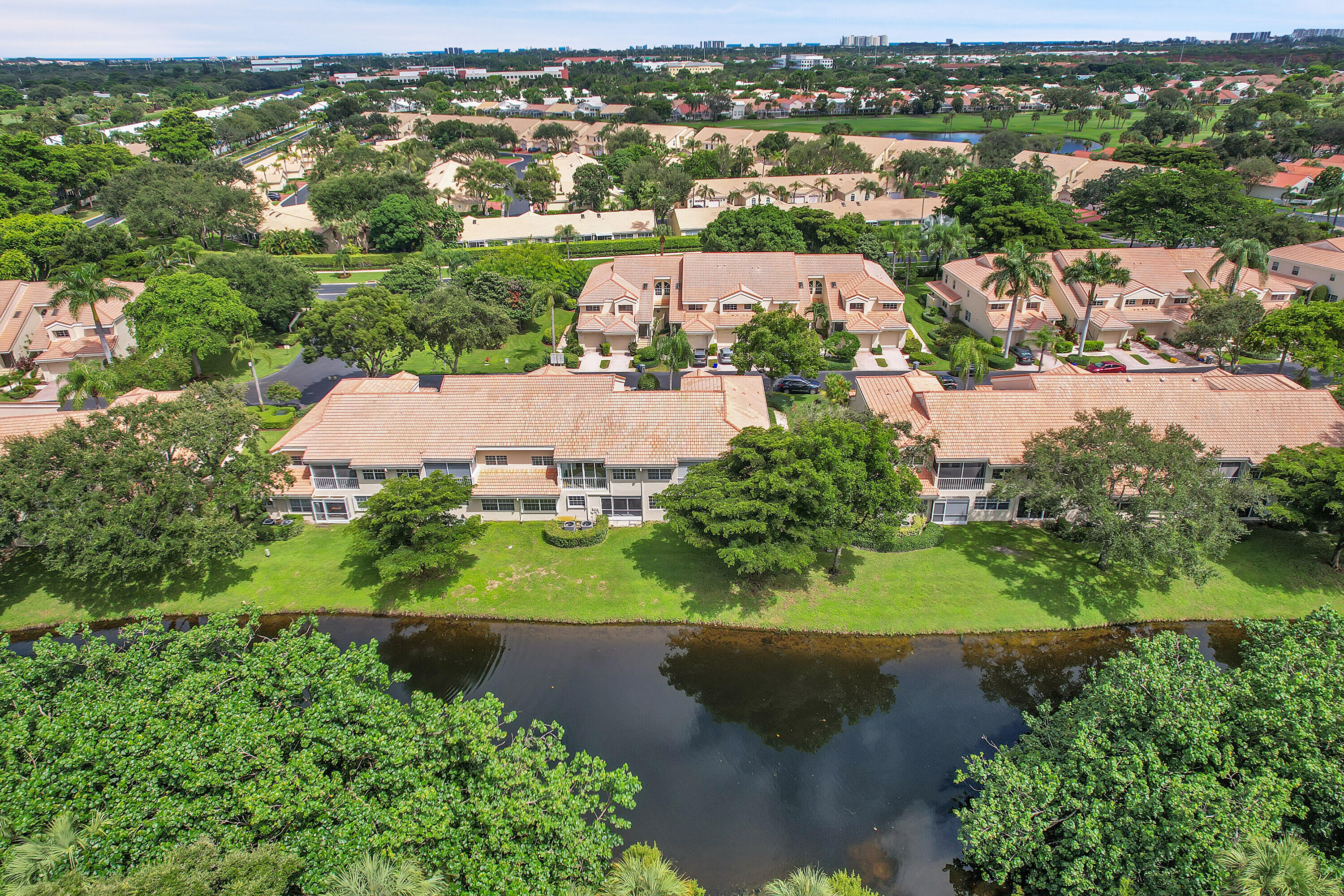 17270 Boca Club Boulevard, Unit 1702 Boca Raton, FL 33487 - Photo 36 of 41 an aerial view of residential houses with outdoor space and street view
