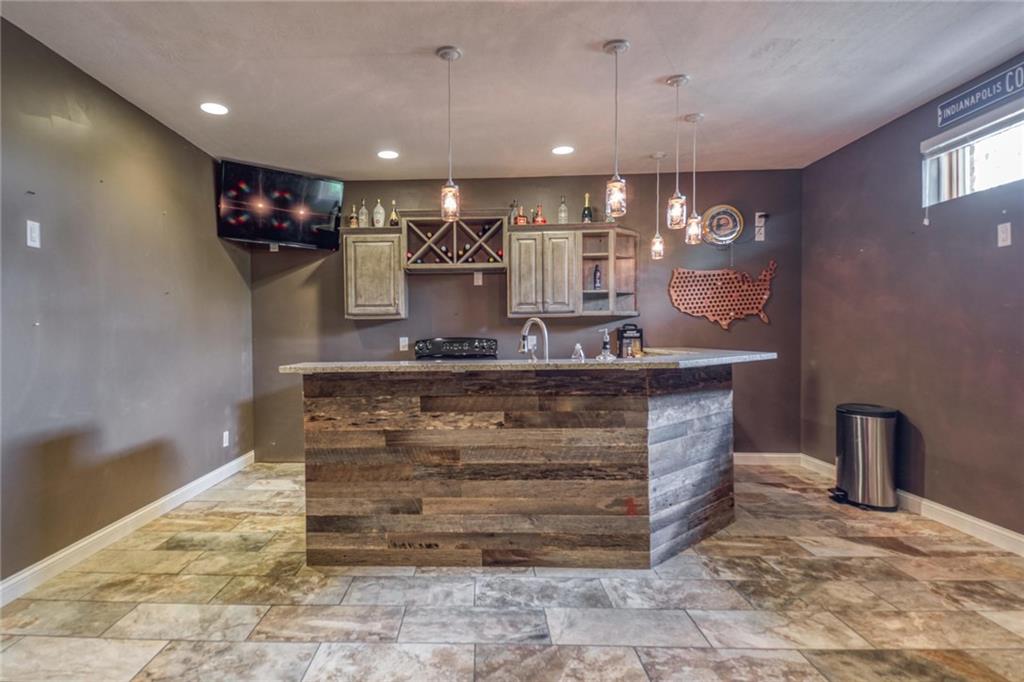 9010 South Mitthoeffer Road Indianapolis, IN 46259 - Photo 25 of 40 Gallery Image 25