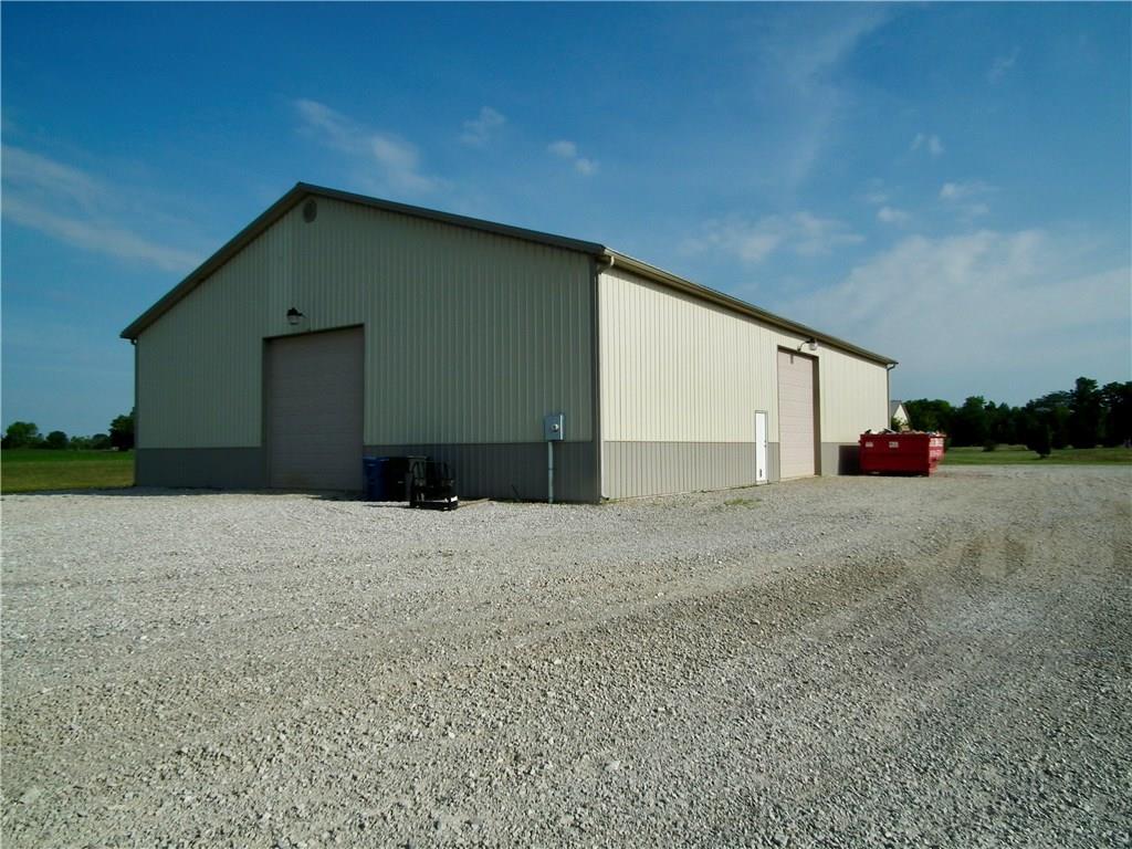 9010 South Mitthoeffer Road Indianapolis, IN 46259 - Photo 37 of 40 Gallery Image 37