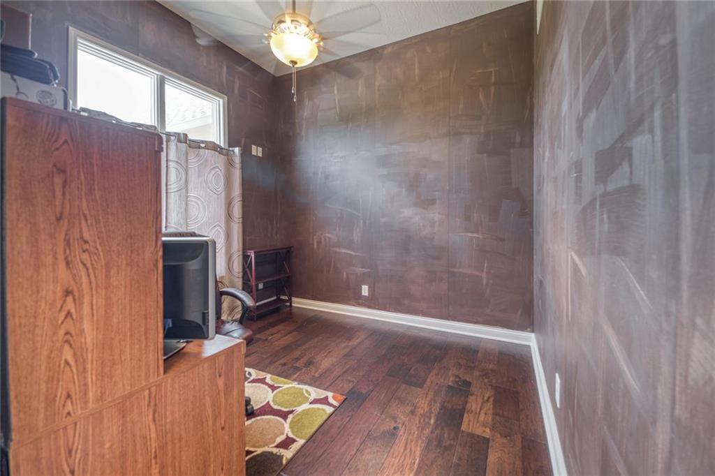 9010 South Mitthoeffer Road Indianapolis, IN 46259 - Photo 9 of 40 Gallery Image 9