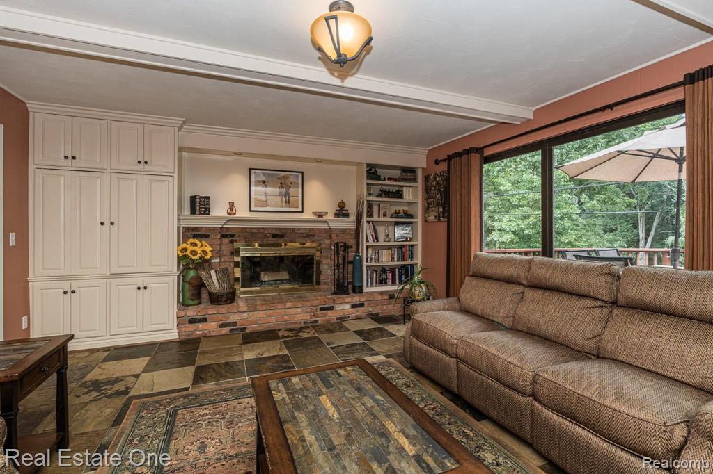 763 Birch Tree Lane Rochester Hills, MI 48306 - Photo 20 of 44