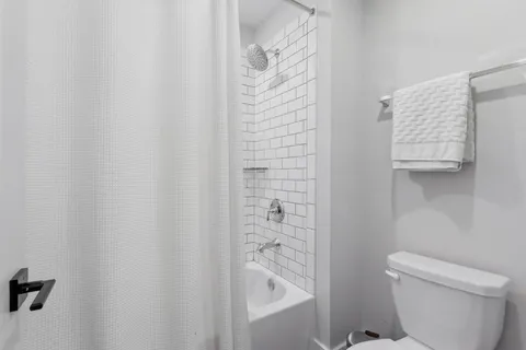 $1,295,000 | 7033 Fiddlers Glen Drive, Arrington, TN 37014