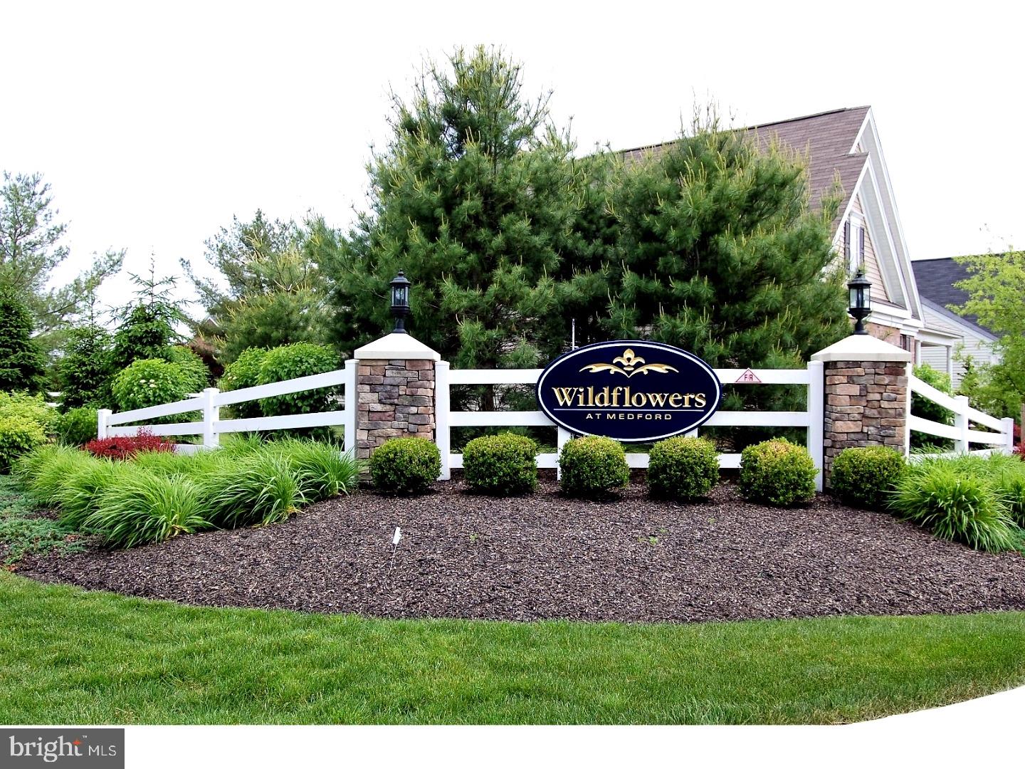 59 Montclaire Road Medford, NJ 08055 - Photo 2 of 23 Community Entrance