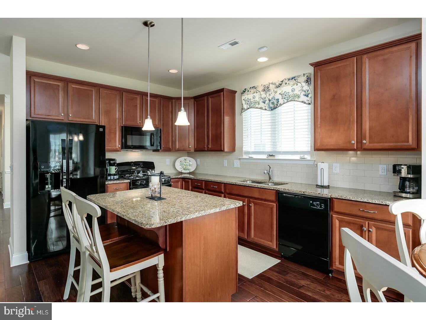 59 Montclaire Road Medford, NJ 08055 - Photo 12 of 23 Kitchen