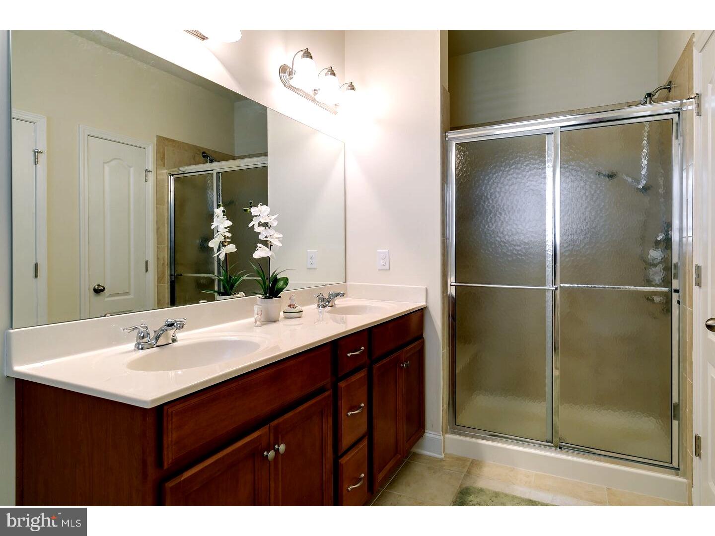 59 Montclaire Road Medford, NJ 08055 - Photo 18 of 23 Master Bathroom