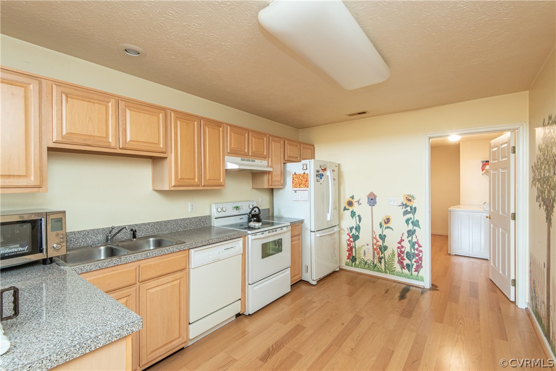 3327 Stone Manor Circle, Unit 9B Chester, VA 23831 - Photo 10 of 27 a kitchen with stainless steel appliances granite countertop a sink stove and refrigerator
