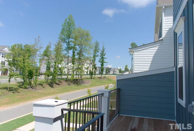 $2,600 | 1326 Barn Cat Way, Unit 231, Apex, NC 27502