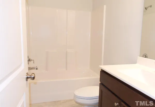 $2,500 | 1326 Barn Cat Way, Unit 231, Apex, NC 27502