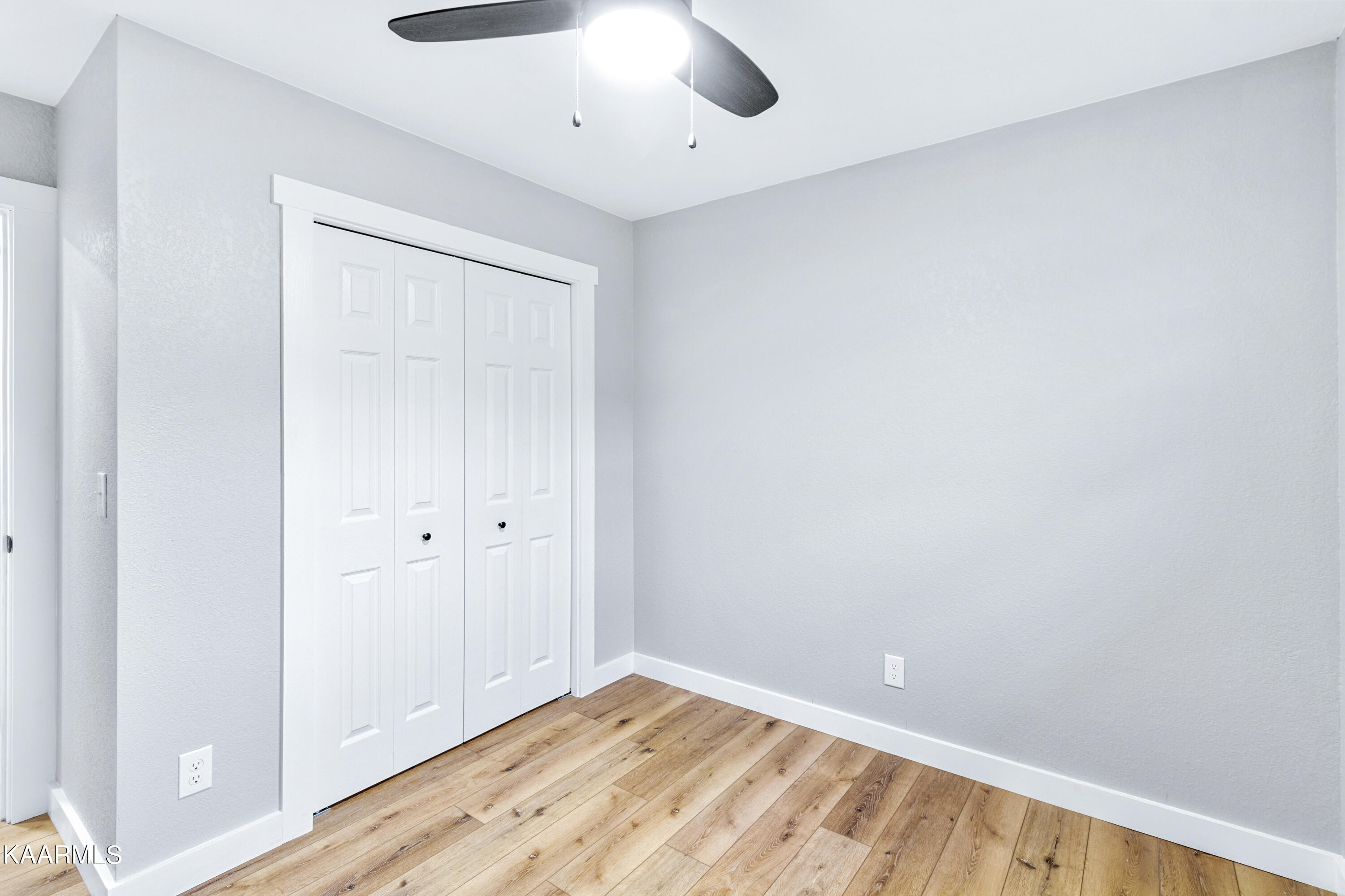 136 Freels Lane Lancing, TN 37770 - Photo 15 of 28 136 Freels Ln-23