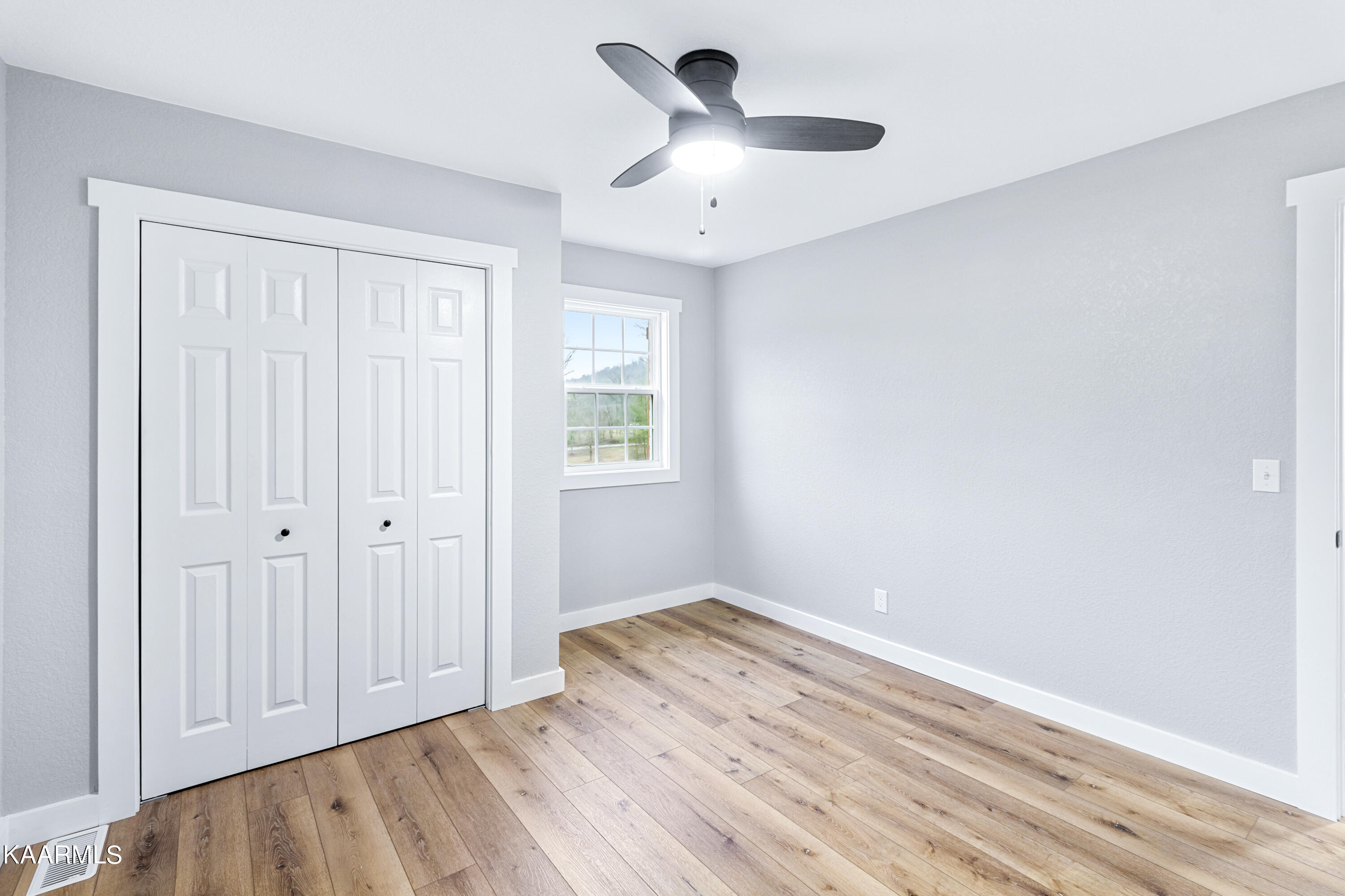 136 Freels Lane Lancing, TN 37770 - Photo 18 of 28 136 Freels Ln-21