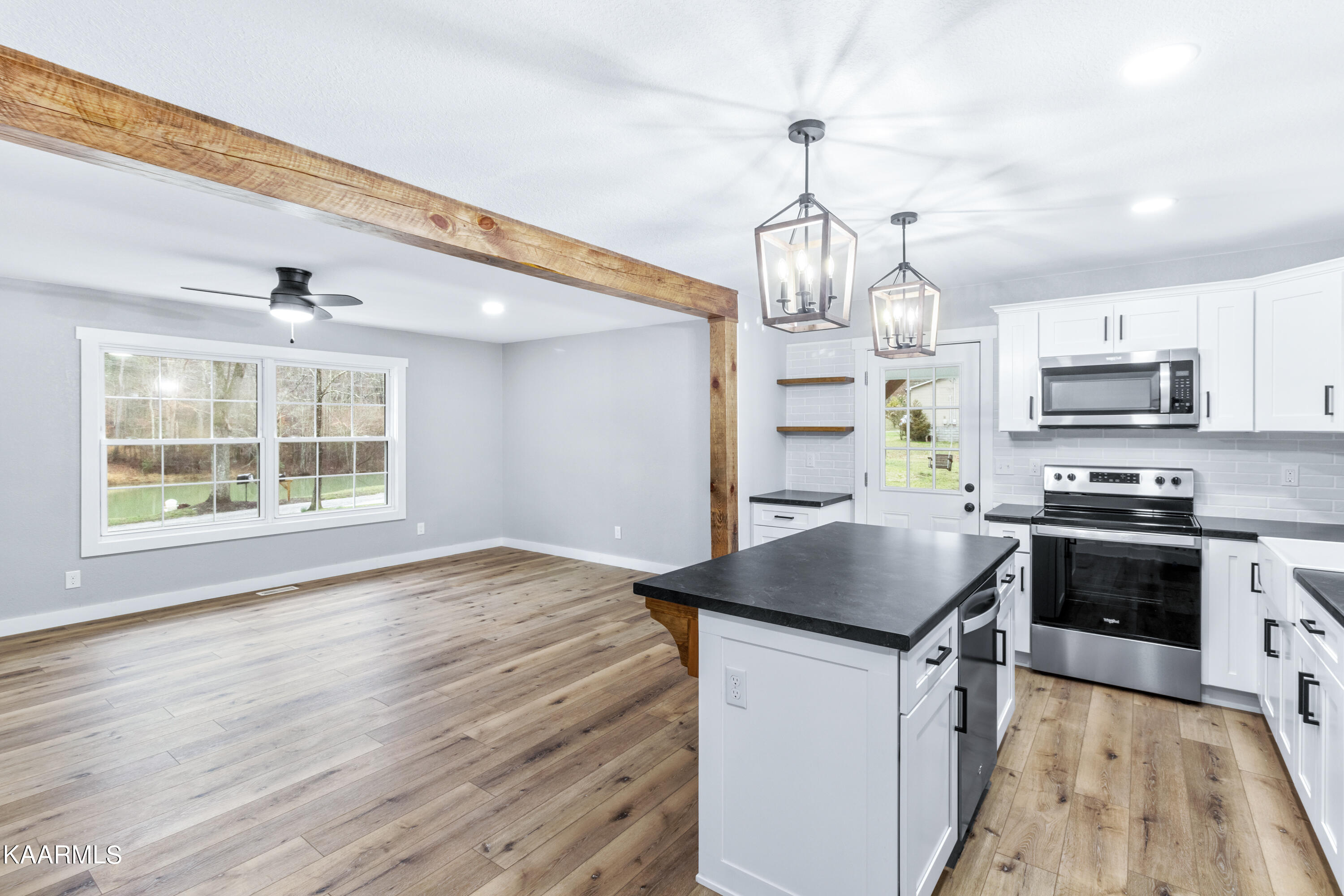 136 Freels Lane Lancing, TN 37770 - Photo 9 of 28 136 Freels Ln-10