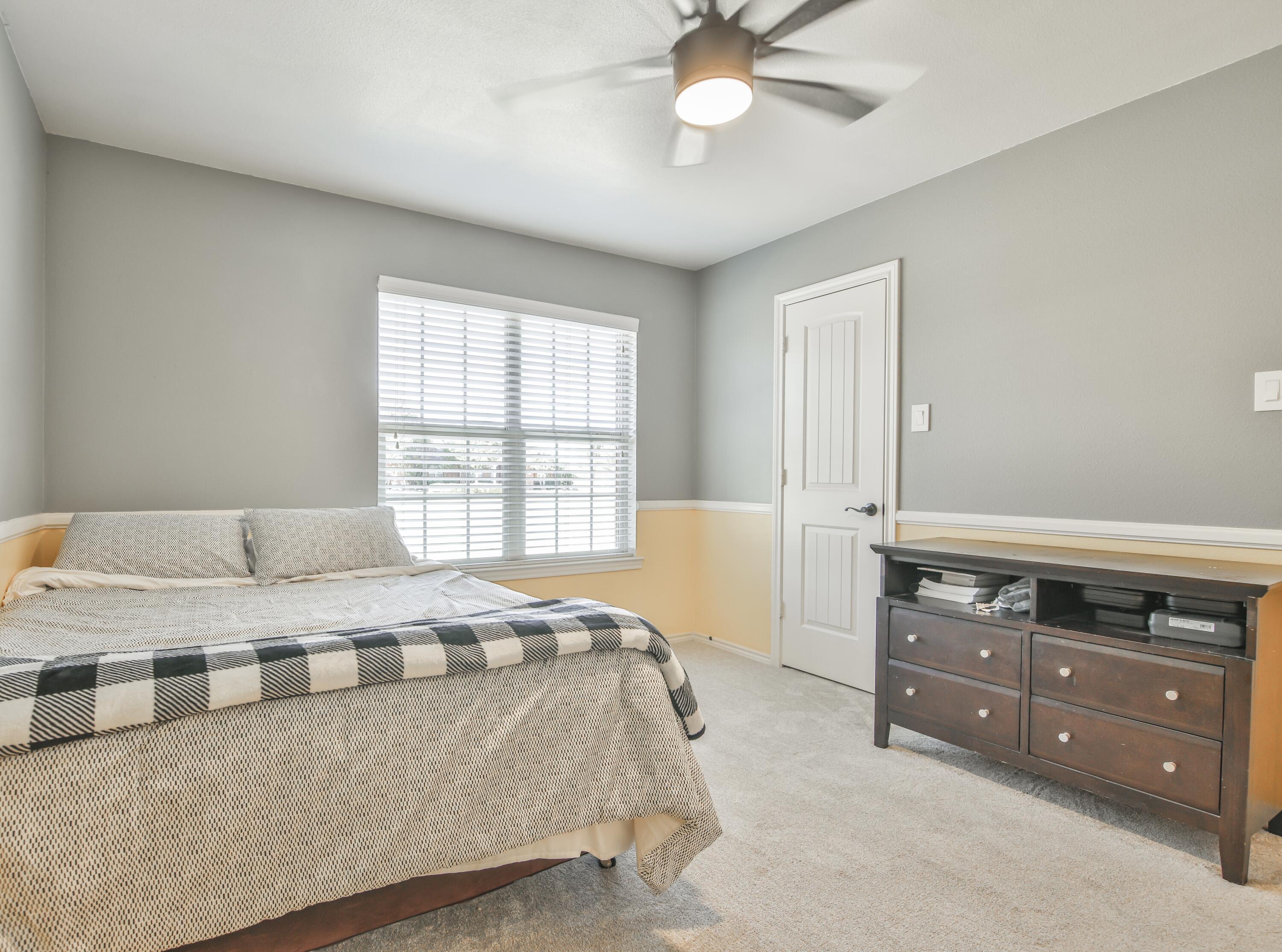 6205 113th Street Lubbock, TX 79424 - Photo 24 of 34 IMG_0415