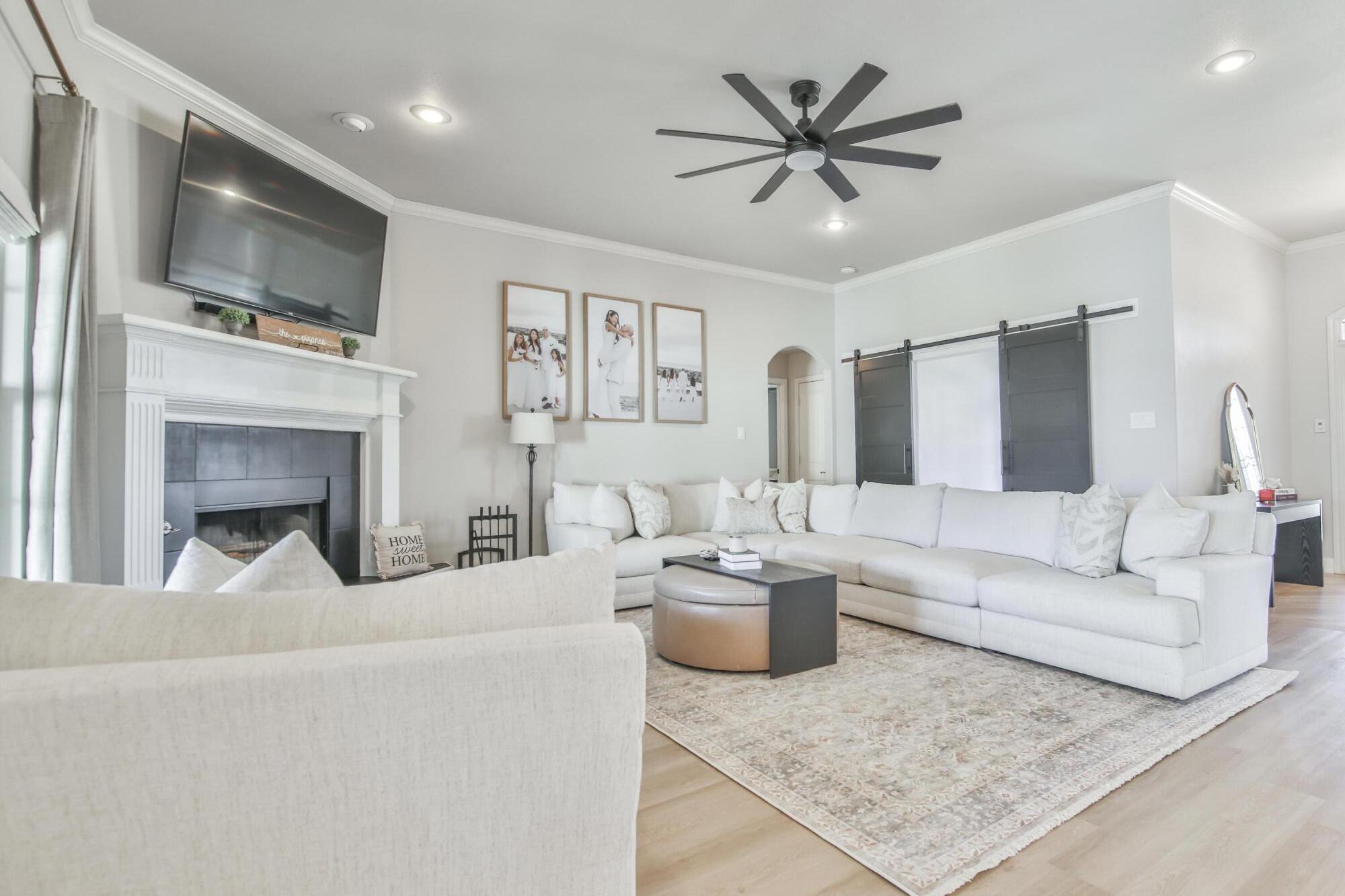 6205 113th Street Lubbock, TX 79424 - Photo 6 of 34 IMG_0398