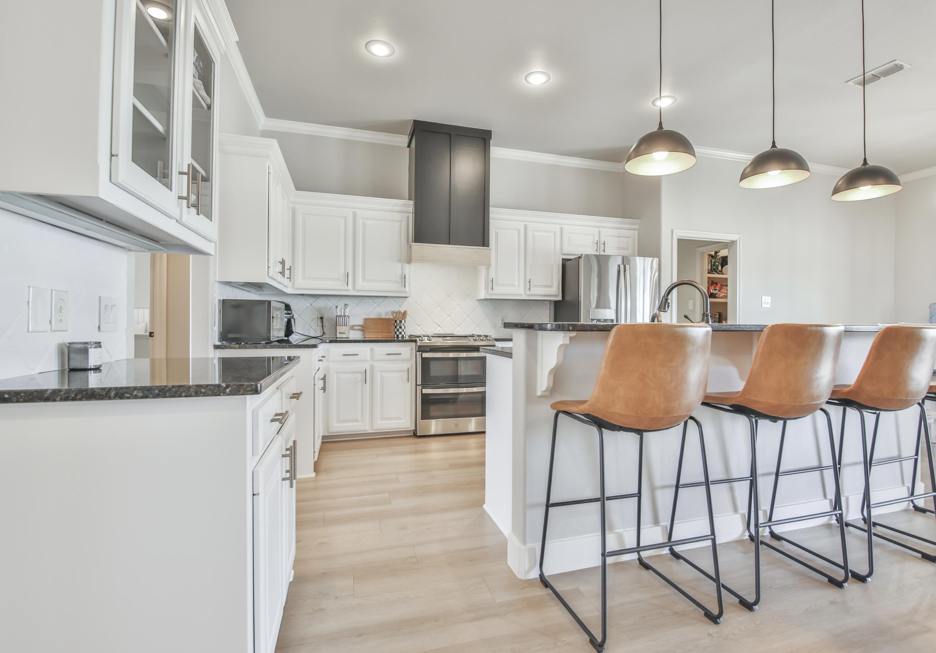 6205 113th Street Lubbock, TX 79424 - Photo 8 of 34 IMG_0400