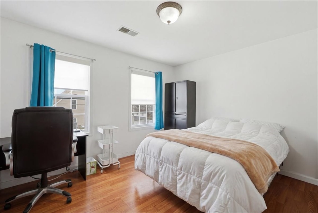 238 Sterling Street Fall River, MA 02721 - Photo 9 of 18