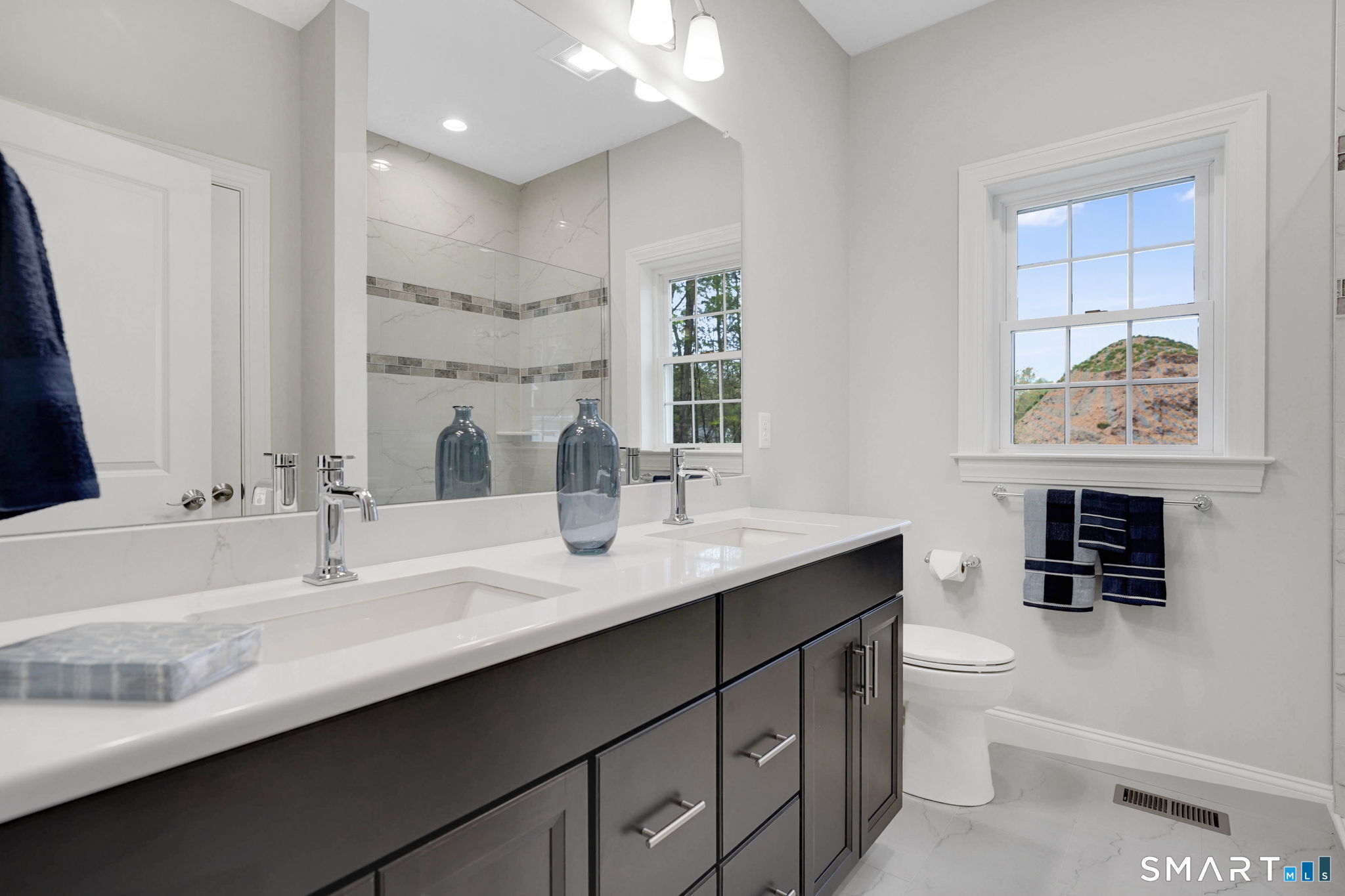 38 Liberty Lane Enfield, CT 06082 - Photo 30 of 40