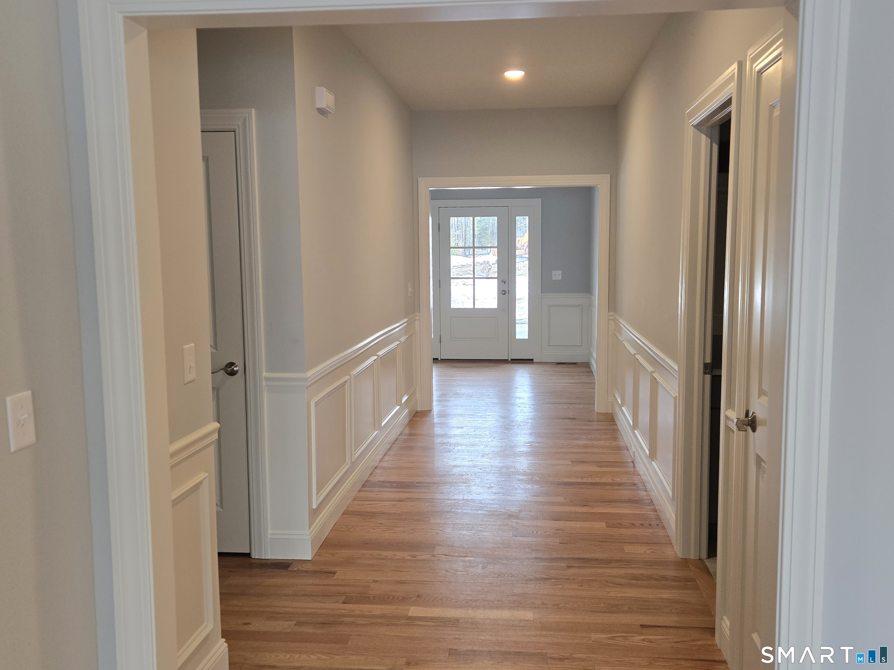 38 Liberty Lane Enfield, CT 06082 - Photo 5 of 27