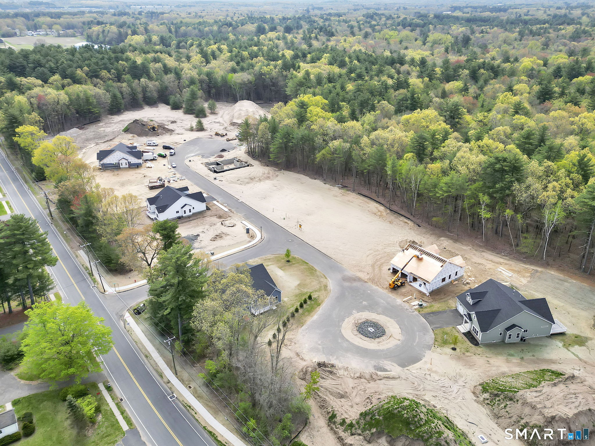 38 Liberty Lane Enfield, CT 06082 - Photo 8 of 40