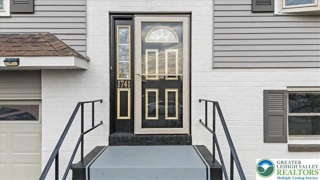 a view of front door of house