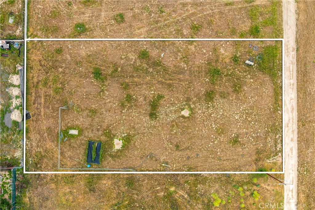 0 South Ramona Drive Perris, CA 92570 - Photo 4 of 13 a bathroom with a shower