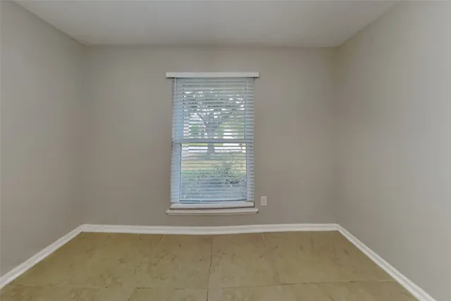 $2,195 | 3819 Honey Brook Drive, Kingwood, TX 77345