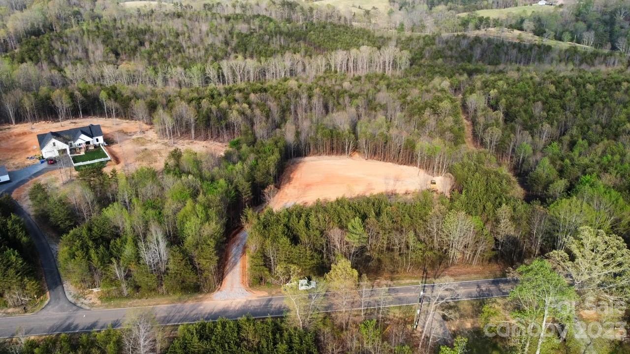 4102 Snowhill Church Road Morganton, NC 28655 - Photo 7 of 10 Gallery Image 7