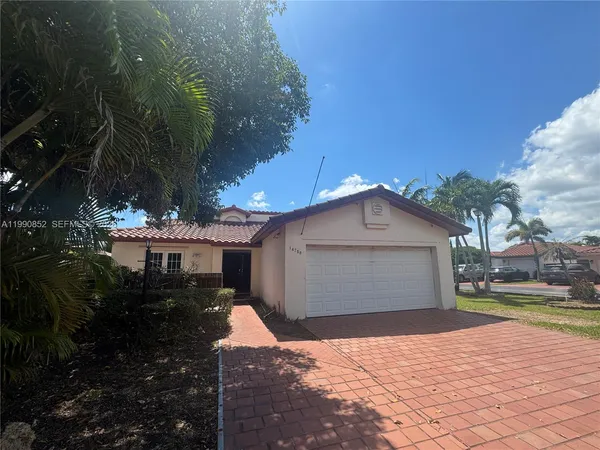 $4,500 | 14750 Southwest 111th Street, Unit 1, Miami, FL 33196