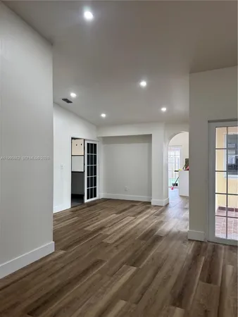 $4,500 | 14750 Southwest 111th Street, Unit 1, Miami, FL 33196