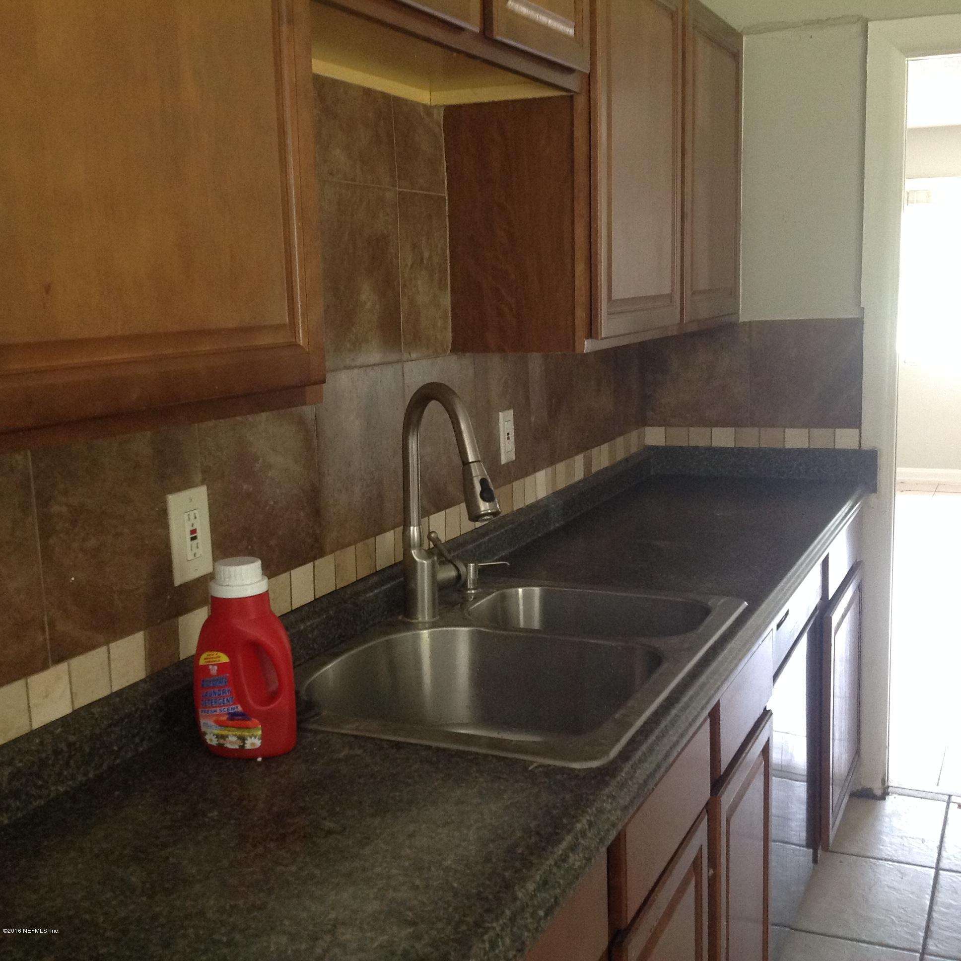 3847 Spring Park Road Jacksonville, FL 32207 - Photo 1 of 24 IMG_4628