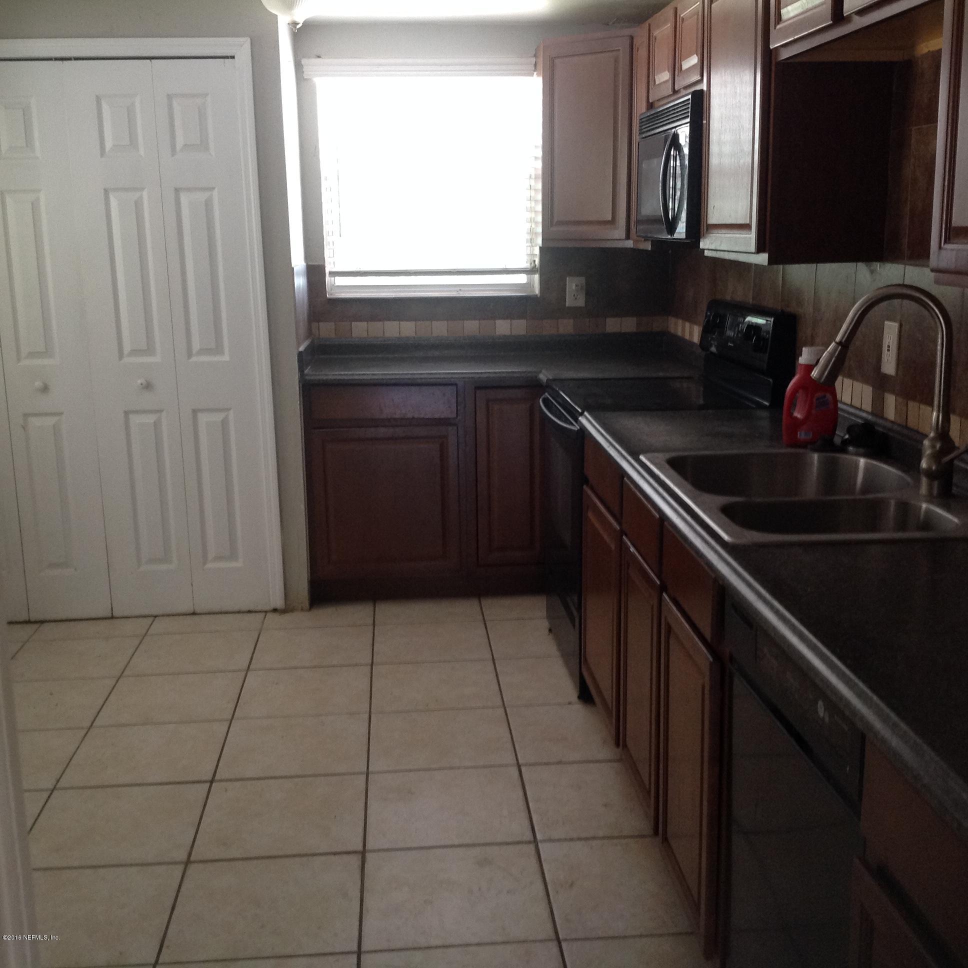 3847 Spring Park Road Jacksonville, FL 32207 - Photo 17 of 24 IMG_4629
