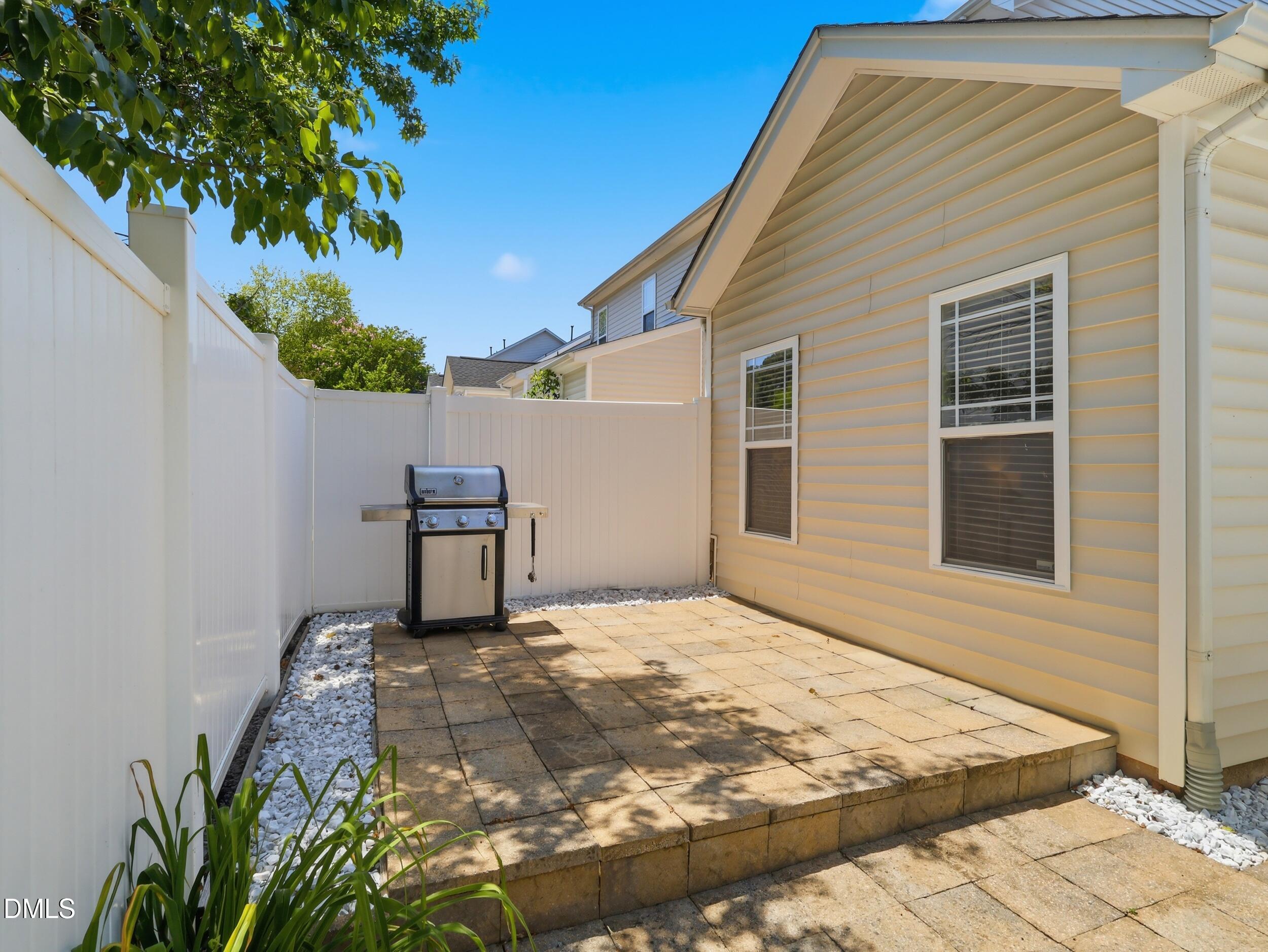 2505 Asher View Court Raleigh, NC 27606 - Photo 29 of 34