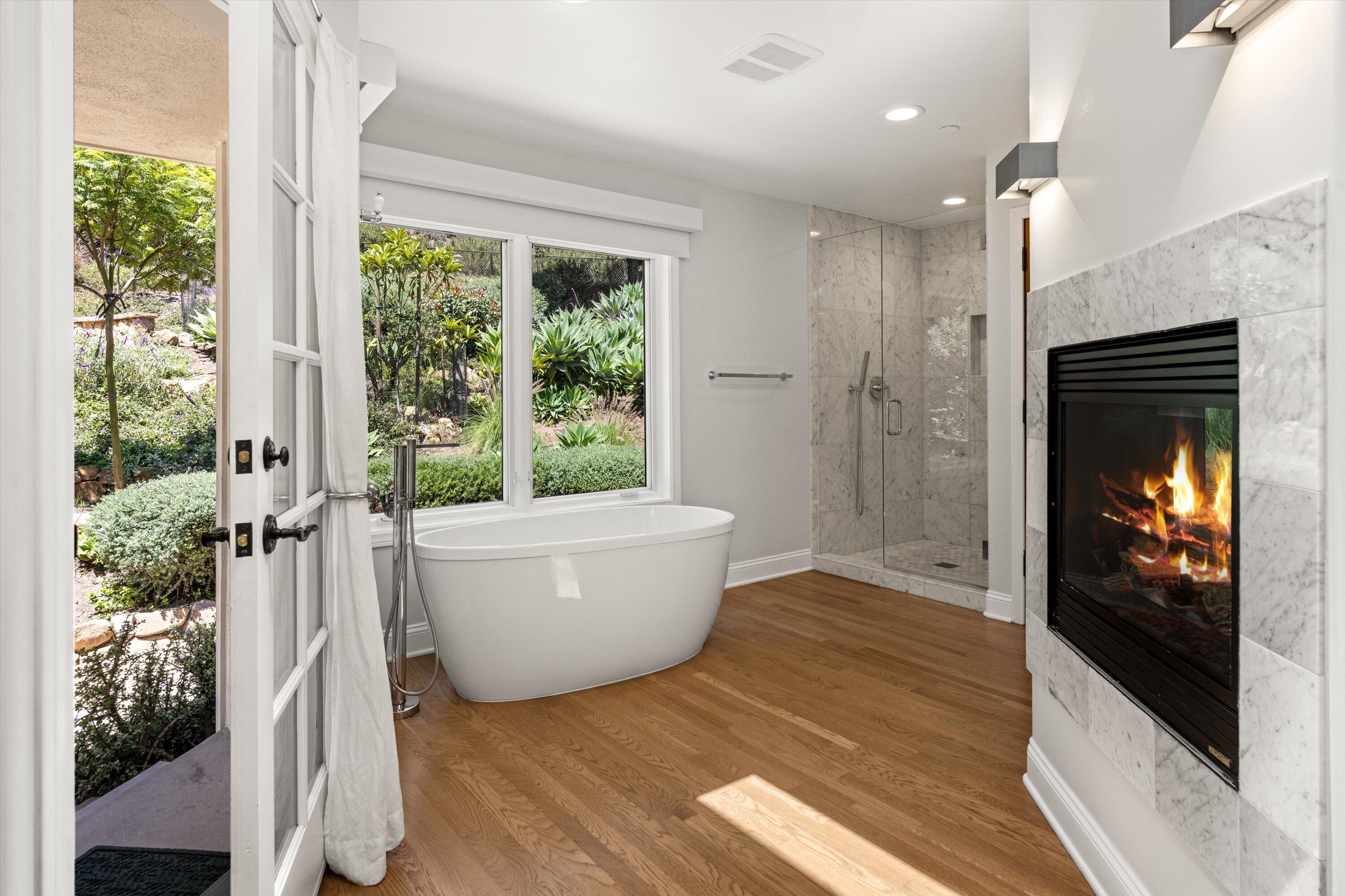 2850 Torito Road Montecito, CA 93108 - Photo 15 of 26 Bathroom #2