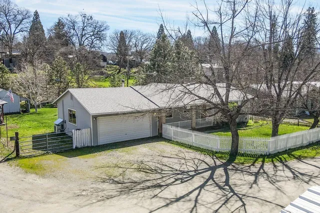 $289,500 | 170 Lower Mill Street, Weaverville, CA 96093