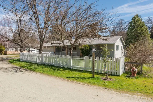 $289,500 | 170 Lower Mill Street, Weaverville, CA 96093