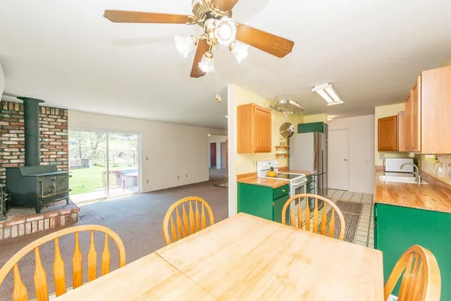 $289,500 | 170 Lower Mill Street, Weaverville, CA 96093