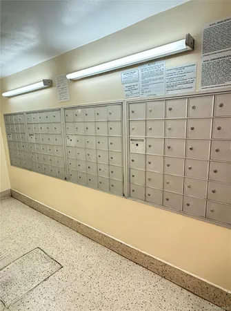 $2,500 | 13705 Franklin Avenue, Unit 2E | Flushing