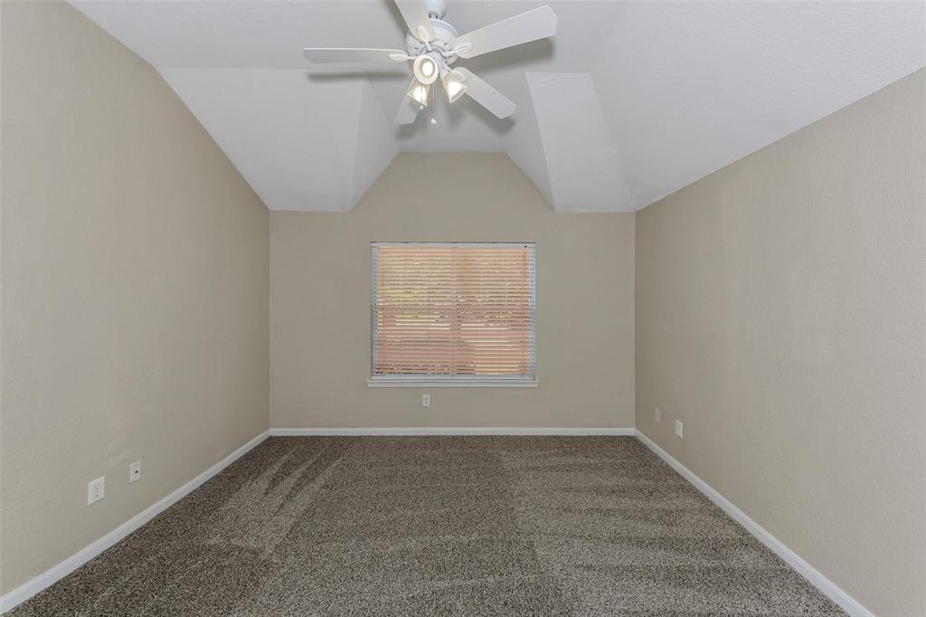 1225 Roping Reins Way Fort Worth, TX 76052 - Photo 15 of 31