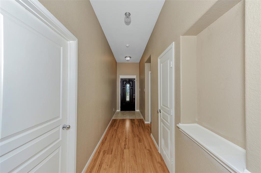 1225 Roping Reins Way Fort Worth, TX 76052 - Photo 6 of 31