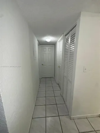 $1,950 | 5665 West 20th Avenue, Unit 308, Hialeah, FL 33012